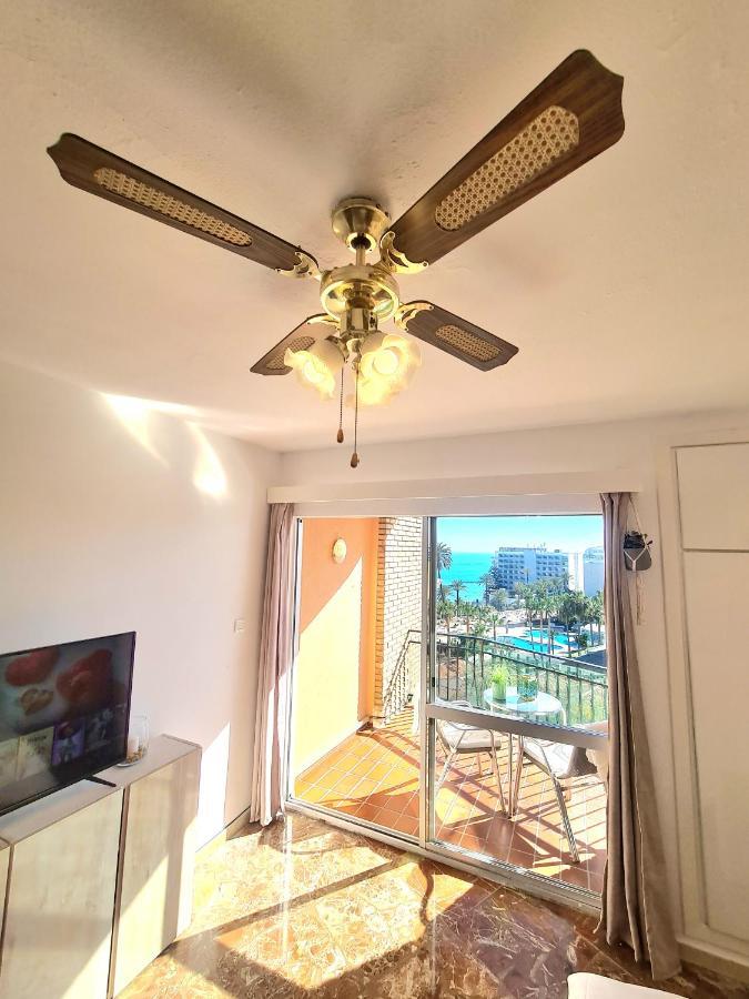 Aa Guest - The Golden Sea Views Eco Apartment 베날마데나코스타 외부 사진